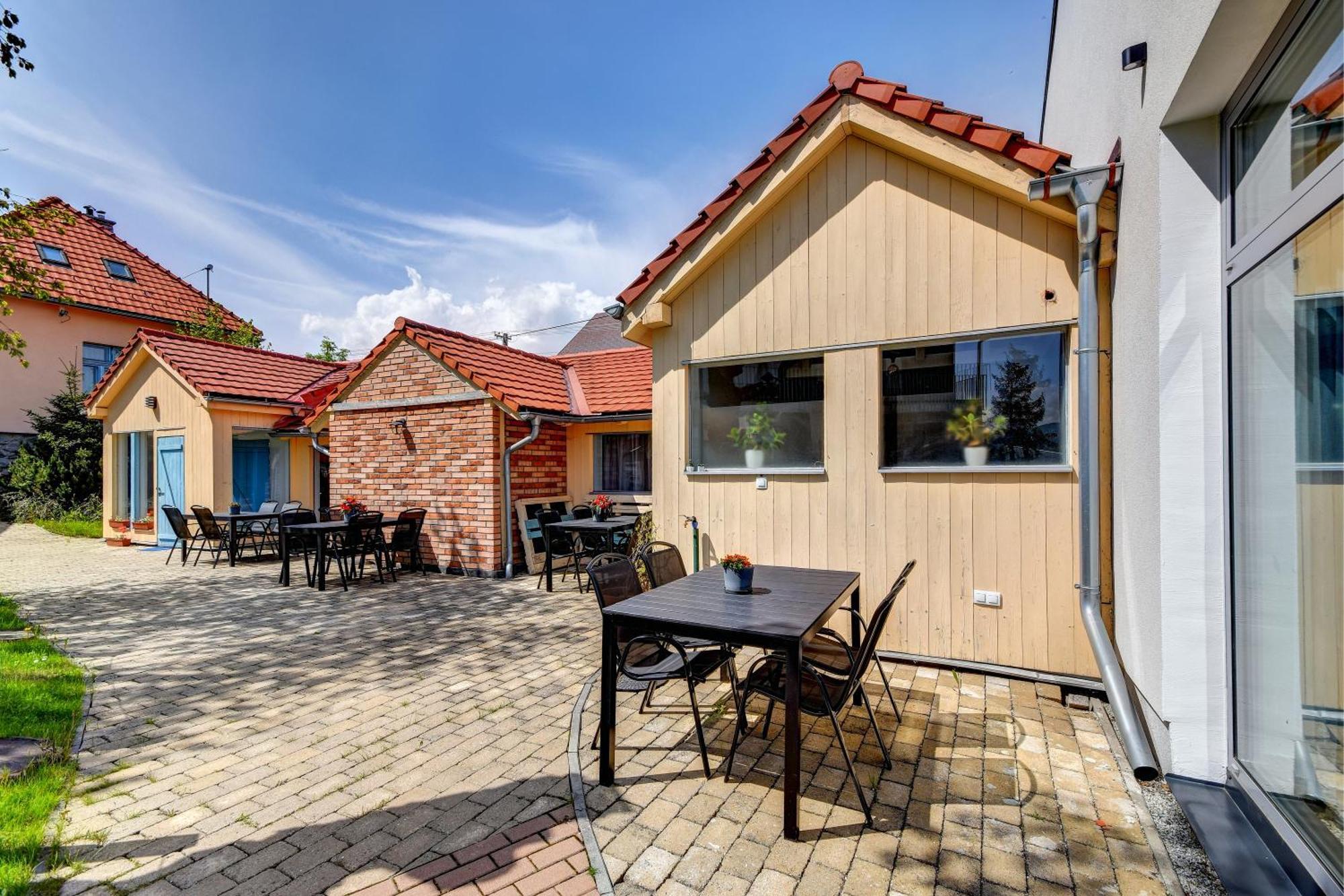 Apartments Ceresnovy Sad & Wellness Vysoke Tatry Exterior photo